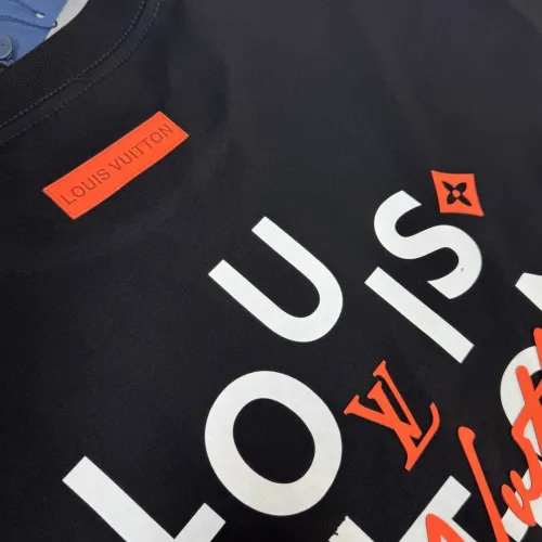 Replica Louis Vuitton LV T-Shirts Short Sleeved For Men #1449892 $40.00 USD for Wholesale