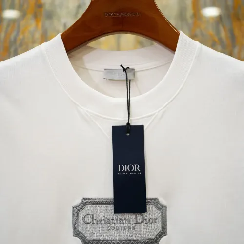Replica Christian Dior T-Shirts Short Sleeved For Unisex #1450211 $88.00 USD for Wholesale