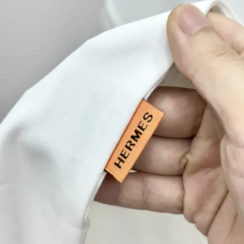 Replica Hermes T-Shirts Short Sleeved For Men #1450374 $82.00 USD for Wholesale