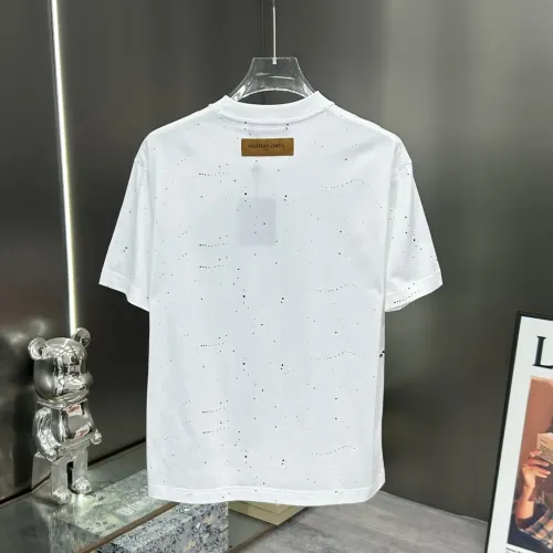Replica Louis Vuitton LV T-Shirts Short Sleeved For Men #1450457 $82.00 USD for Wholesale