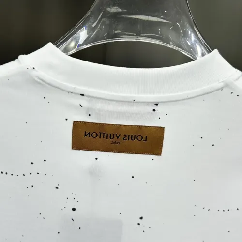 Replica Louis Vuitton LV T-Shirts Short Sleeved For Men #1450457 $82.00 USD for Wholesale