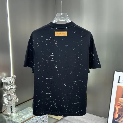 Replica Louis Vuitton LV T-Shirts Short Sleeved For Men #1450458 $82.00 USD for Wholesale