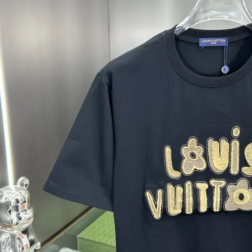 Replica Louis Vuitton LV T-Shirts Short Sleeved For Men #1450479 $56.00 USD for Wholesale