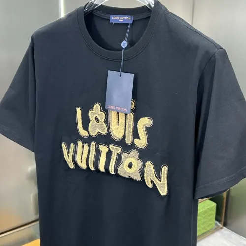 Replica Louis Vuitton LV T-Shirts Short Sleeved For Men #1450479 $56.00 USD for Wholesale