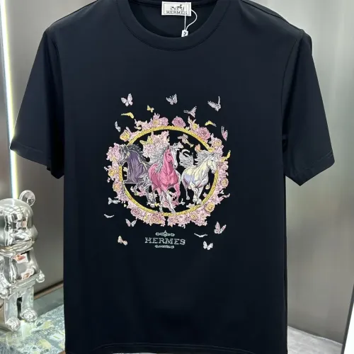 Replica Hermes T-Shirts Short Sleeved For Men #1450527 $80.00 USD for Wholesale