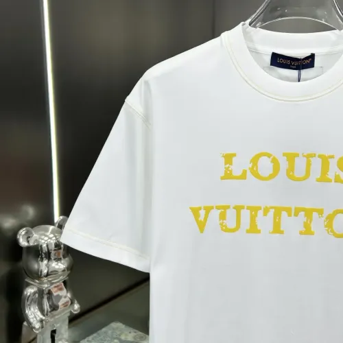 Replica Louis Vuitton LV T-Shirts Short Sleeved For Men #1450530 $82.00 USD for Wholesale