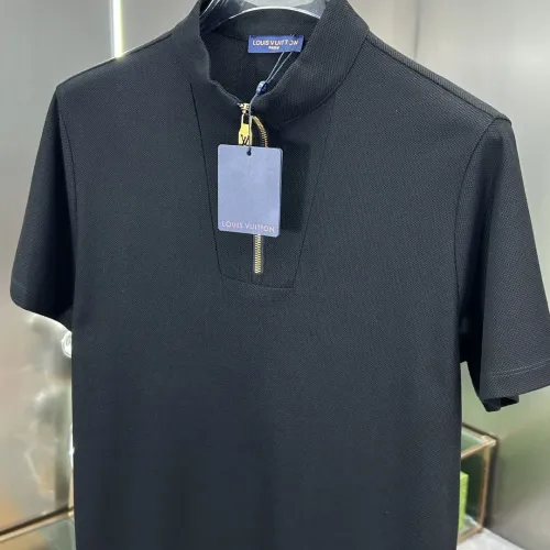 Replica Louis Vuitton LV T-Shirts Short Sleeved For Men #1450566 $82.00 USD for Wholesale
