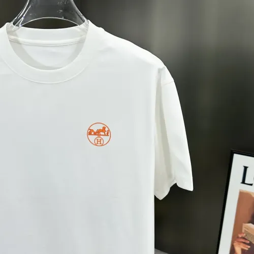 Replica Hermes T-Shirts Short Sleeved For Men #1450583 $56.00 USD for Wholesale