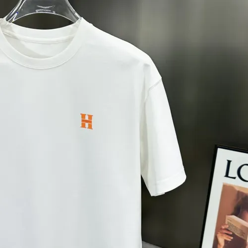Replica Hermes T-Shirts Short Sleeved For Men #1450586 $56.00 USD for Wholesale