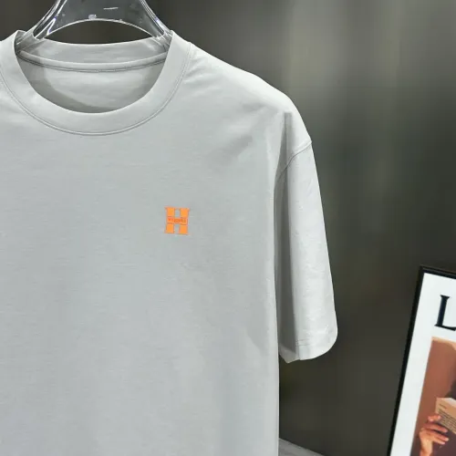 Replica Hermes T-Shirts Short Sleeved For Men #1450587 $56.00 USD for Wholesale