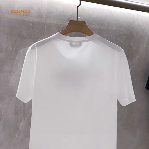 Replica Hermes T-Shirts Short Sleeved For Unisex #1451811 $25.00 USD for Wholesale