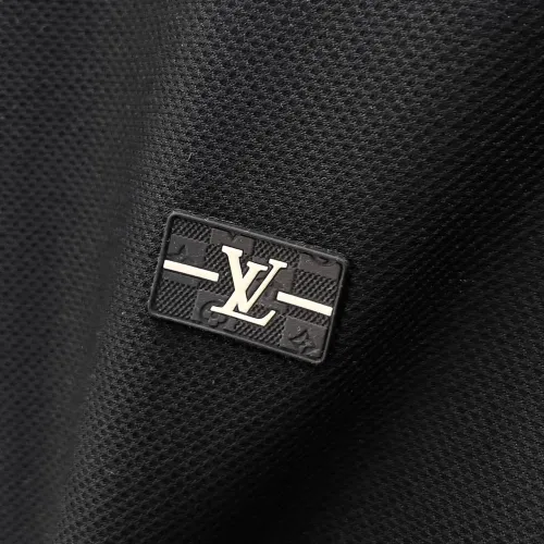 Replica Louis Vuitton LV T-Shirts Short Sleeved For Men #1452350 $48.00 USD for Wholesale