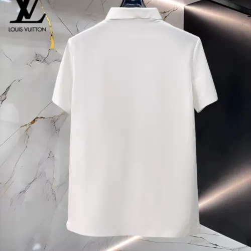 Replica Louis Vuitton LV T-Shirts Short Sleeved For Men #1452351 $48.00 USD for Wholesale