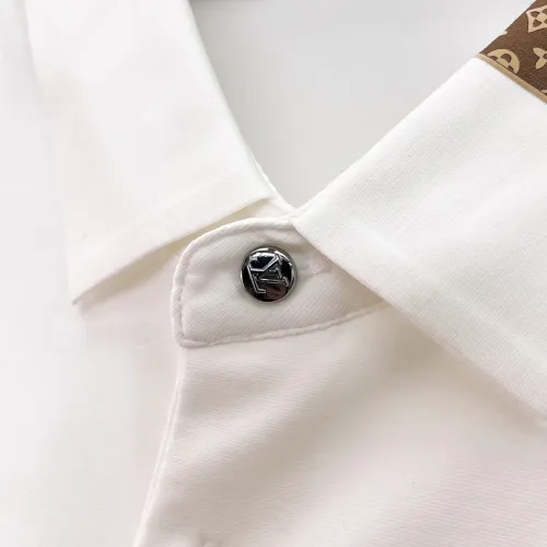 Replica Louis Vuitton LV T-Shirts Short Sleeved For Men #1452351 $48.00 USD for Wholesale