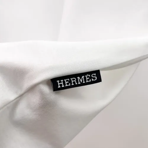 Replica Hermes T-Shirts Short Sleeved For Men #1452389 $48.00 USD for Wholesale