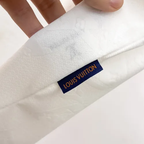 Replica Louis Vuitton LV Shirts Short Sleeved For Men #1452502 $52.00 USD for Wholesale