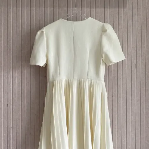 Replica MIU MIU Dresses Short Sleeved For Women #1452535 $80.00 USD for Wholesale