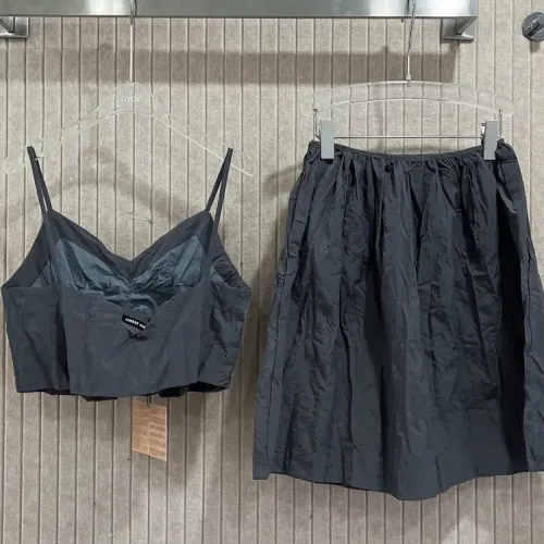 Replica MIU MIU Tracksuits Sleeveless For Women #1452551 $72.00 USD for Wholesale