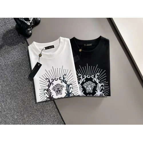 Replica Versace T-Shirts Short Sleeved For Men #1452701 $42.00 USD for Wholesale
