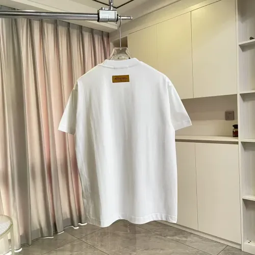 Replica Louis Vuitton LV T-Shirts Short Sleeved For Unisex #1452786 $45.00 USD for Wholesale