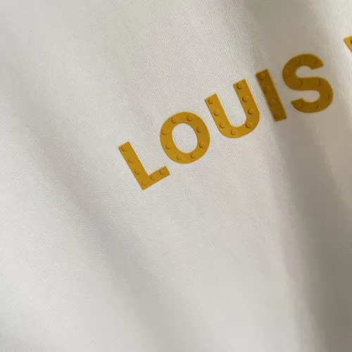 Replica Louis Vuitton LV T-Shirts Short Sleeved For Unisex #1452789 $45.00 USD for Wholesale