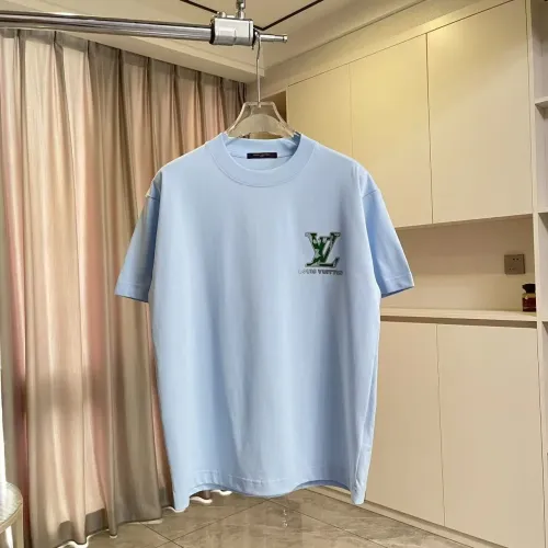 Replica Louis Vuitton LV T-Shirts Short Sleeved For Unisex #1452797 $45.00 USD for Wholesale