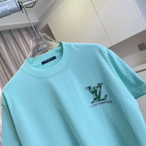 Replica Louis Vuitton LV T-Shirts Short Sleeved For Unisex #1452798 $45.00 USD for Wholesale