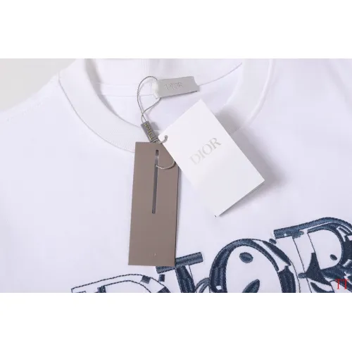 Replica Christian Dior T-Shirts Short Sleeved For Unisex #1452872 $39.00 USD for Wholesale