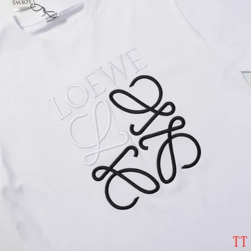 Replica LOEWE T-Shirts Short Sleeved For Unisex #1452927 $39.00 USD for Wholesale