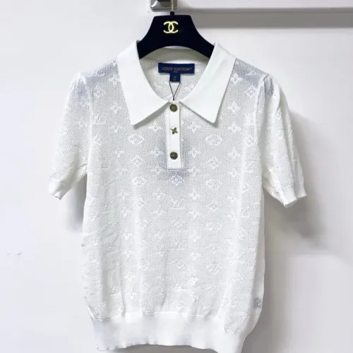 Wholesale Louis Vuitton LV T-Shirts Short Sleeved For Women #1452959 $96.00 USD, Wholesale Quality Replica Louis Vuitton LV T-Shirts