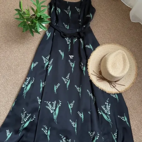 Replica Christian Dior Dresses Sleeveless For Women #1452996 $135.00 USD for Wholesale