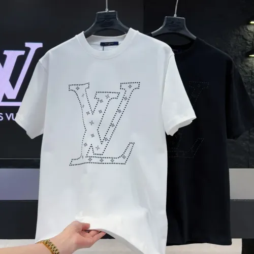 Replica Louis Vuitton LV T-Shirts Short Sleeved For Unisex #1453003 $40.00 USD for Wholesale