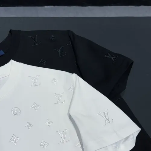 Replica Louis Vuitton LV T-Shirts Short Sleeved For Unisex #1453019 $40.00 USD for Wholesale