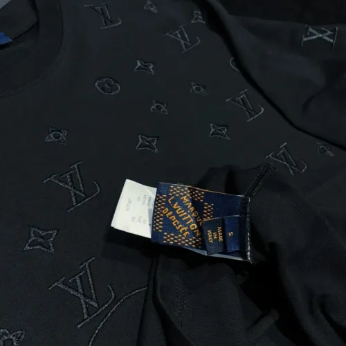 Replica Louis Vuitton LV T-Shirts Short Sleeved For Unisex #1453020 $40.00 USD for Wholesale