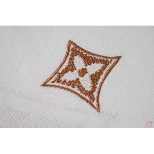 Replica Louis Vuitton LV T-Shirts Short Sleeved For Unisex #1453023 $40.00 USD for Wholesale