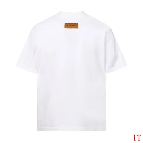 Replica Louis Vuitton LV T-Shirts Short Sleeved For Unisex #1453027 $42.00 USD for Wholesale