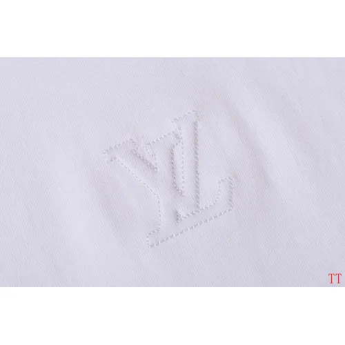 Replica Louis Vuitton LV T-Shirts Short Sleeved For Unisex #1453033 $39.00 USD for Wholesale