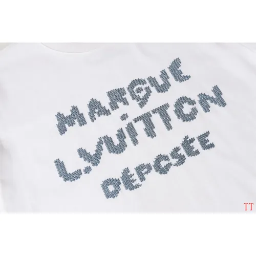 Replica Louis Vuitton LV T-Shirts Short Sleeved For Unisex #1453035 $39.00 USD for Wholesale