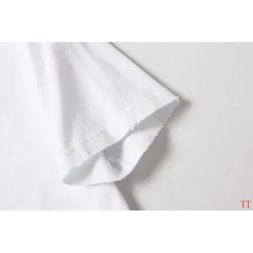 Replica Louis Vuitton LV T-Shirts Short Sleeved For Unisex #1453038 $42.00 USD for Wholesale