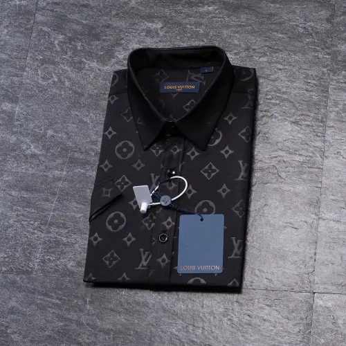 Replica Louis Vuitton LV Shirts Short Sleeved For Men #1453103 $39.00 USD for Wholesale