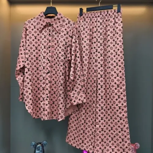 Wholesale Louis Vuitton LV Pajamas Long Sleeved For Women #1453147 $98.00 USD, Wholesale Quality Replica Louis Vuitton LV Tracksuits