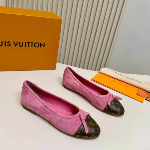 Replica Louis Vuitton Flat Shoes For Women #1453335 $102.00 USD for Wholesale