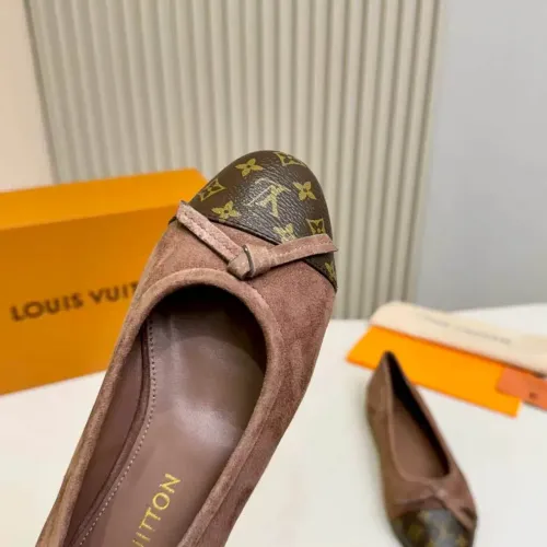 Replica Louis Vuitton Flat Shoes For Women #1453336 $102.00 USD for Wholesale
