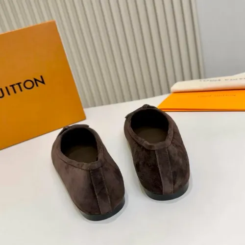 Replica Louis Vuitton Flat Shoes For Women #1453338 $102.00 USD for Wholesale