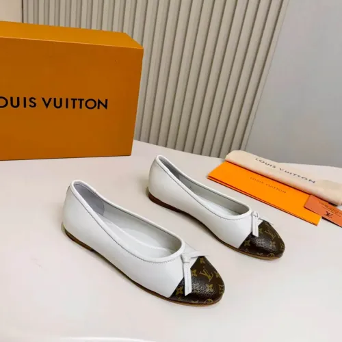 Replica Louis Vuitton Flat Shoes For Women #1453339 $102.00 USD for Wholesale