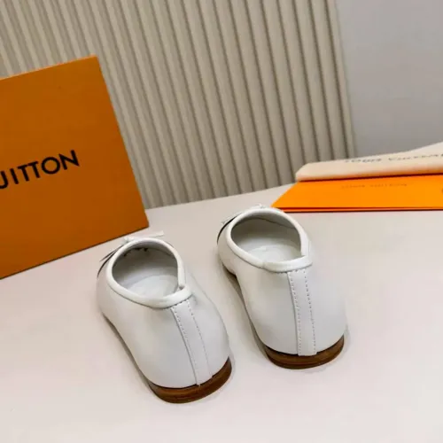 Replica Louis Vuitton Flat Shoes For Women #1453339 $102.00 USD for Wholesale