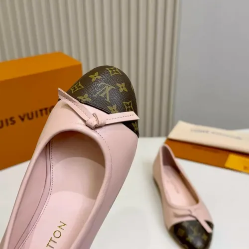 Replica Louis Vuitton Flat Shoes For Women #1453340 $102.00 USD for Wholesale