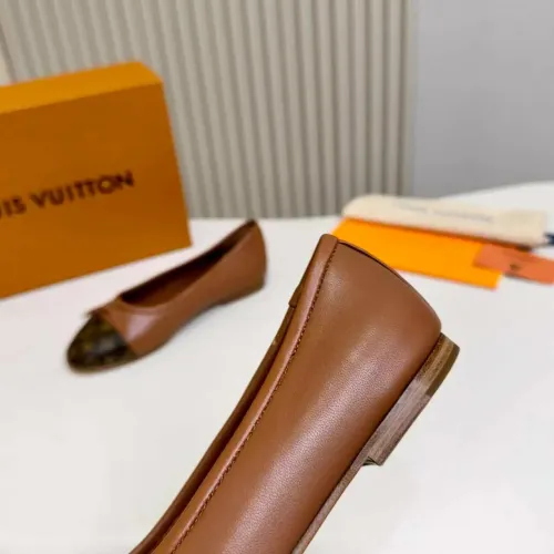 Replica Louis Vuitton Flat Shoes For Women #1453341 $102.00 USD for Wholesale