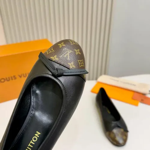 Replica Louis Vuitton Flat Shoes For Women #1453342 $102.00 USD for Wholesale
