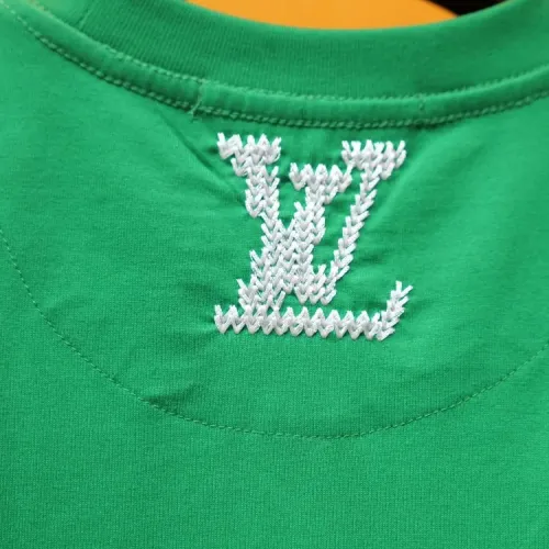 Replica Louis Vuitton LV T-Shirts Short Sleeved For Unisex #1453677 $48.00 USD for Wholesale